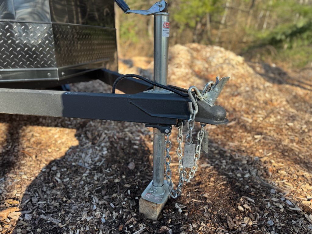5x8 Enclosed Trailer - Hitch and Coupler Detail